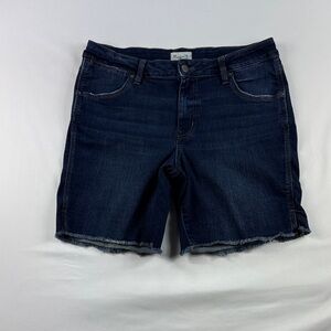 Maurices Original Fit Mid Rise Bermuda Shorts – Raw Hem